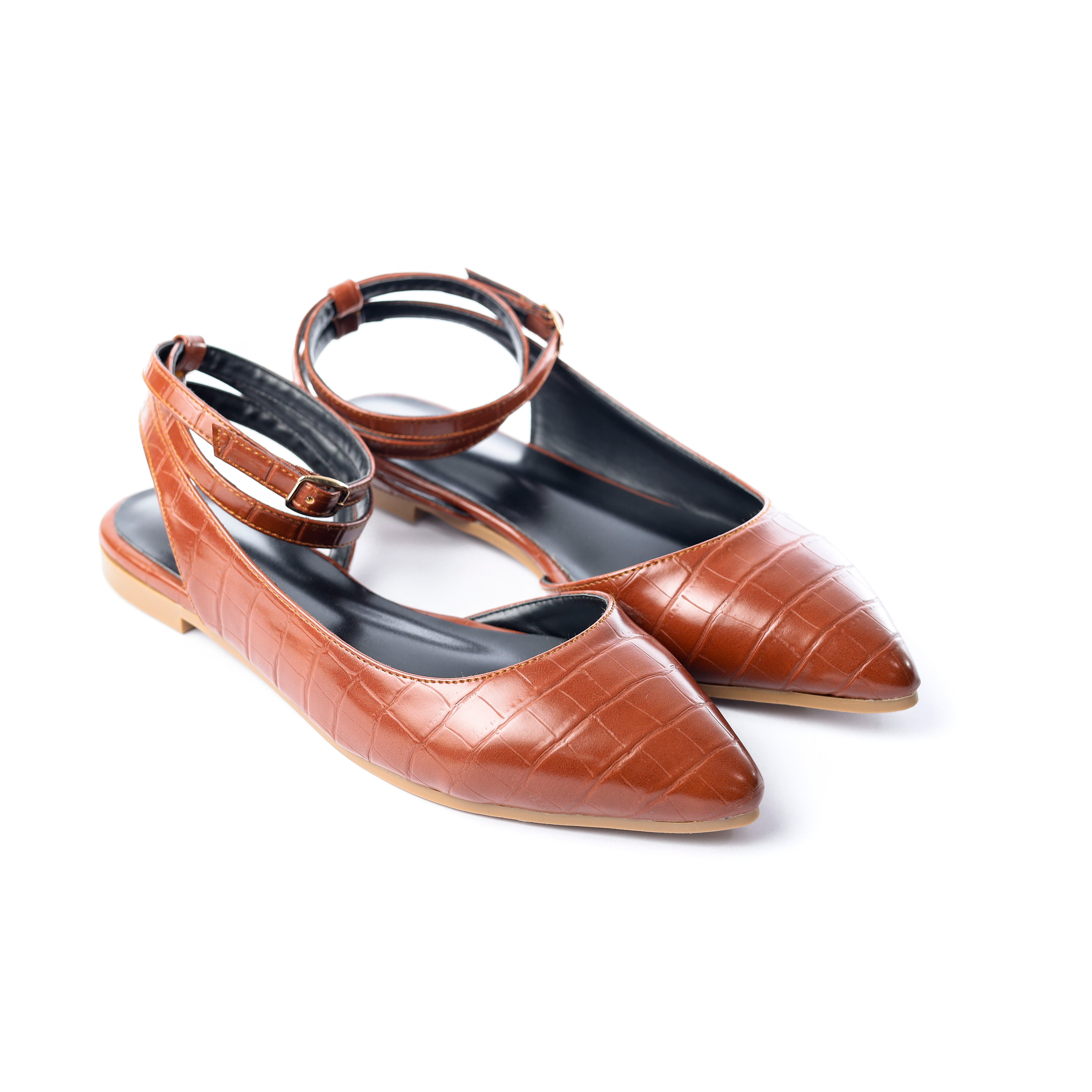 Crocodile-Embossed Ankle Flats Havan