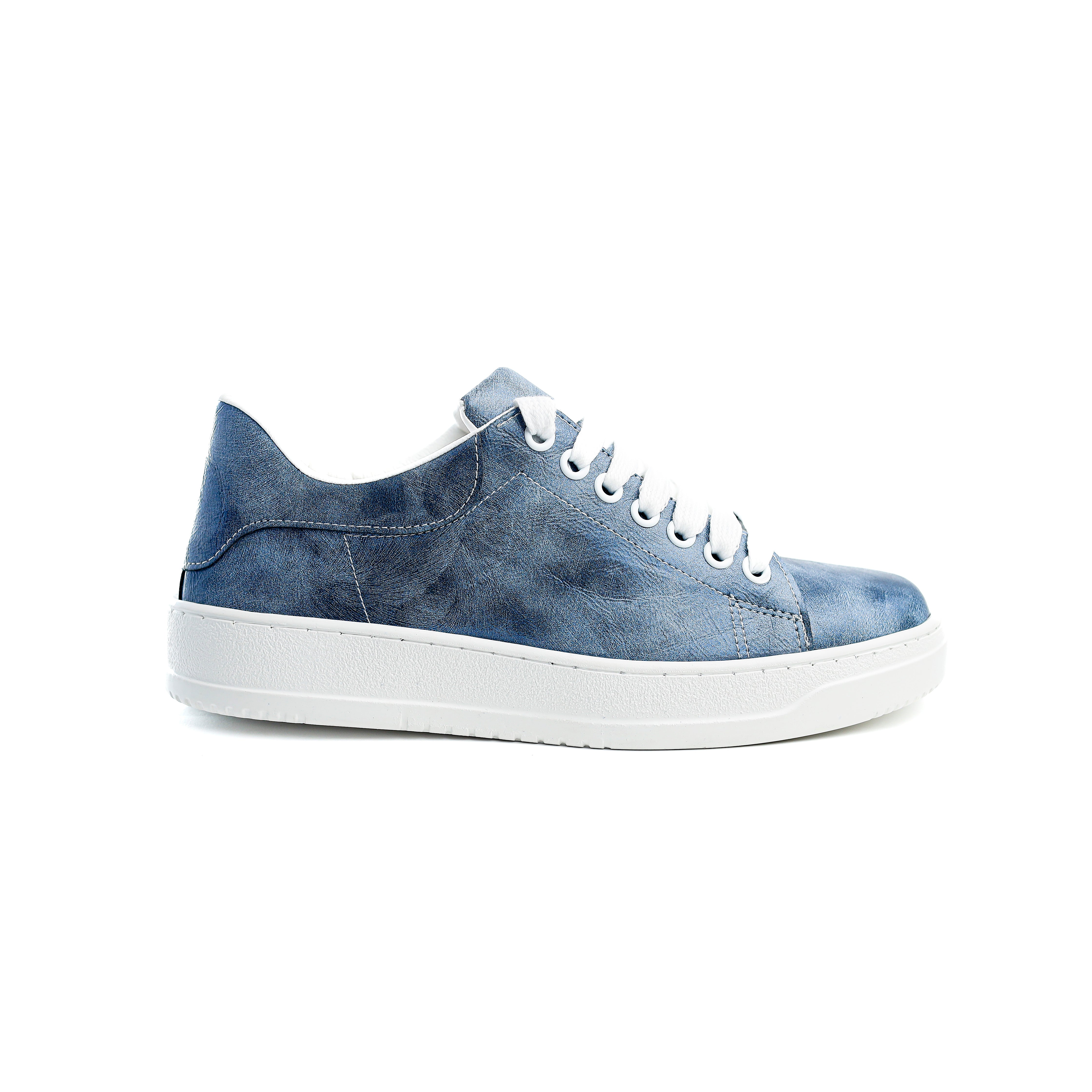 Graphite Spark Sneakers Blue