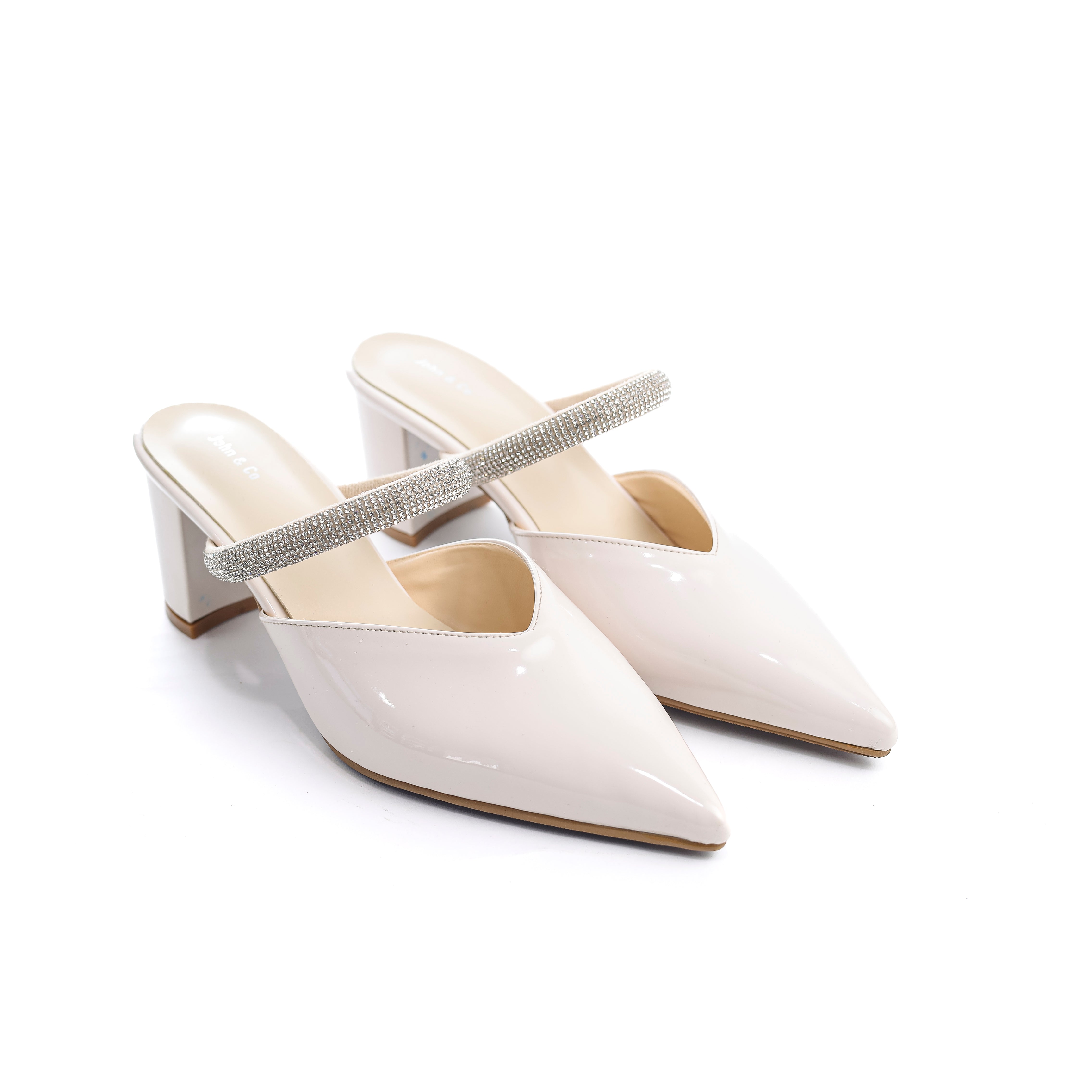 Raven Crystal Stiletto Off white