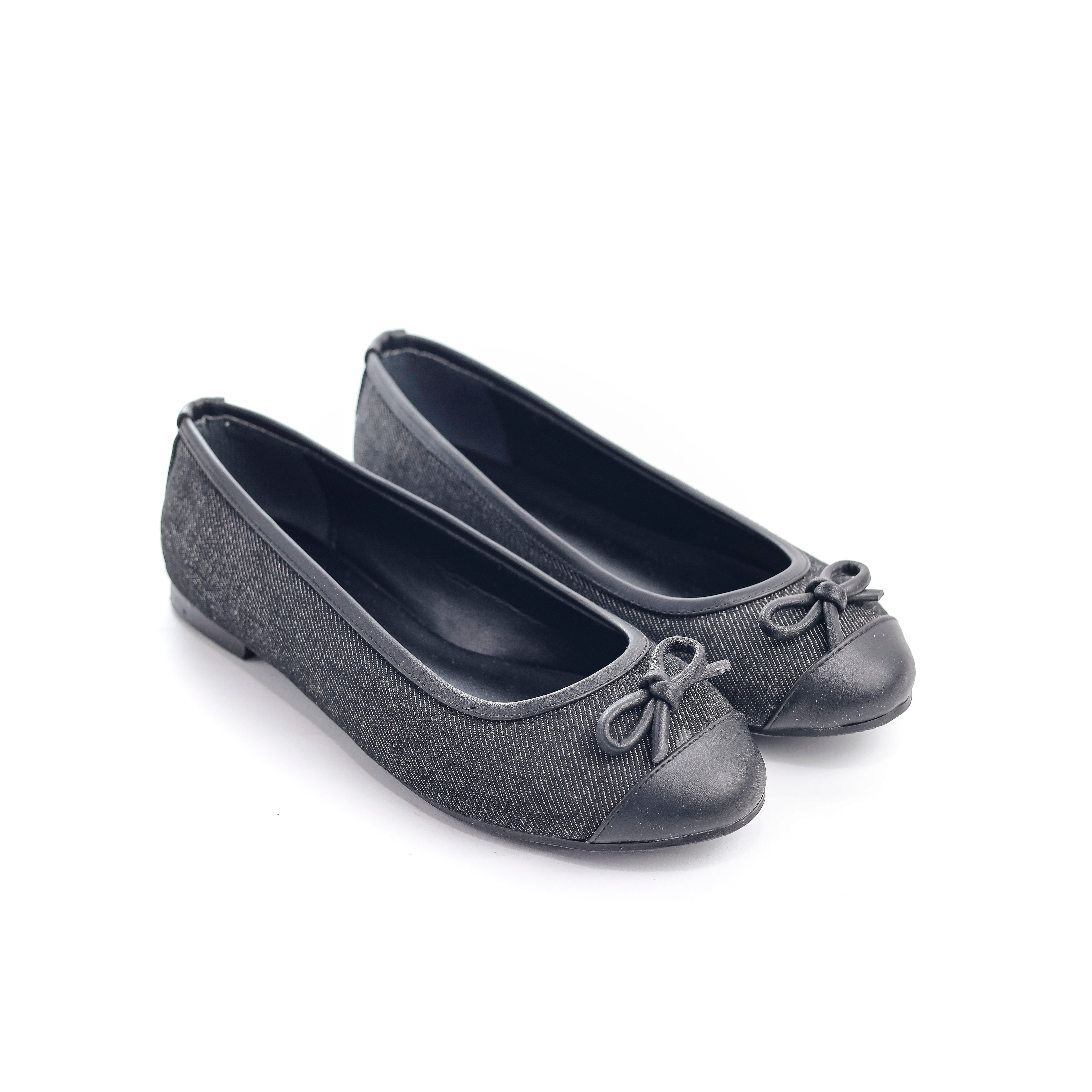 Neutral Fleece Flat Black