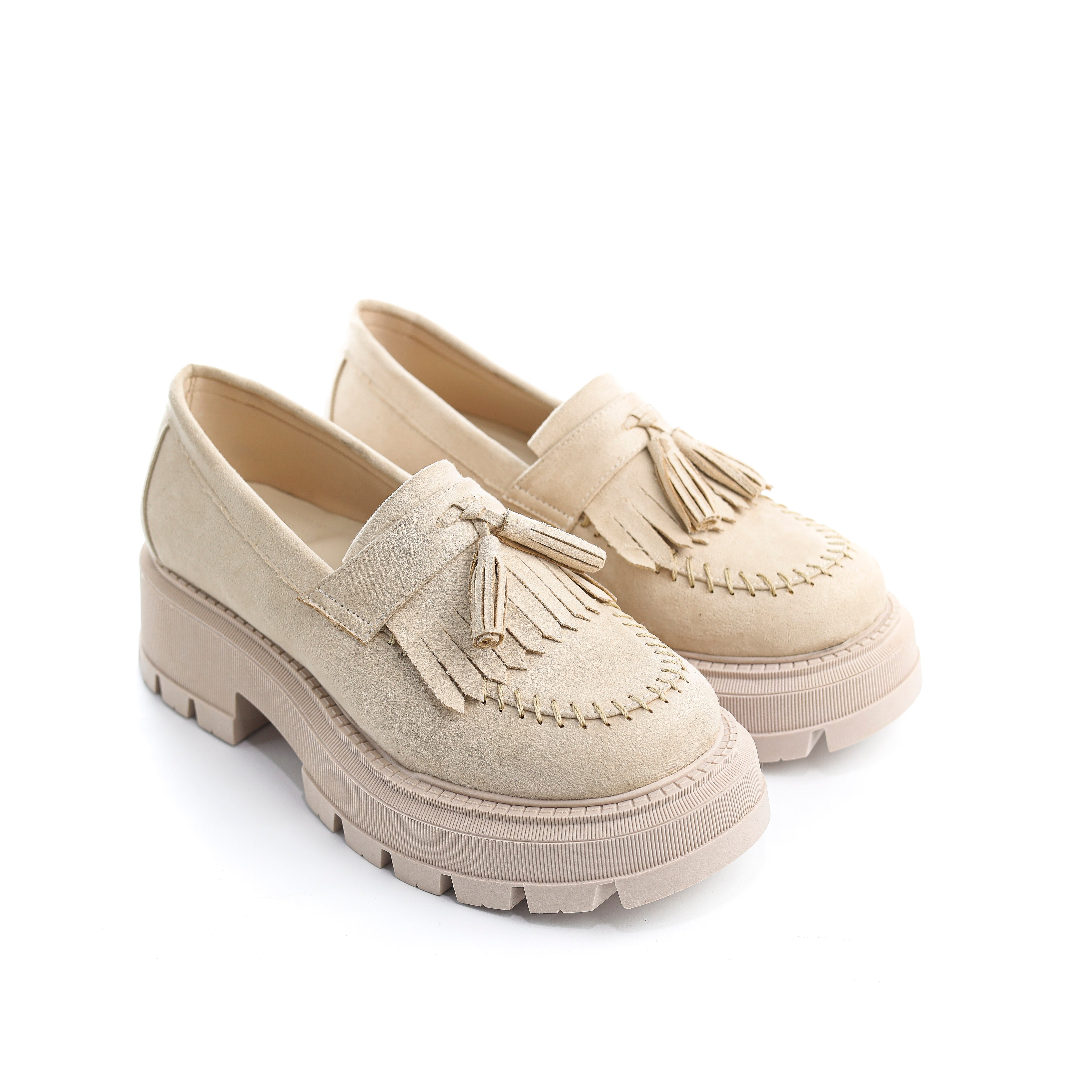 Neutral Nomad Loafers Beige