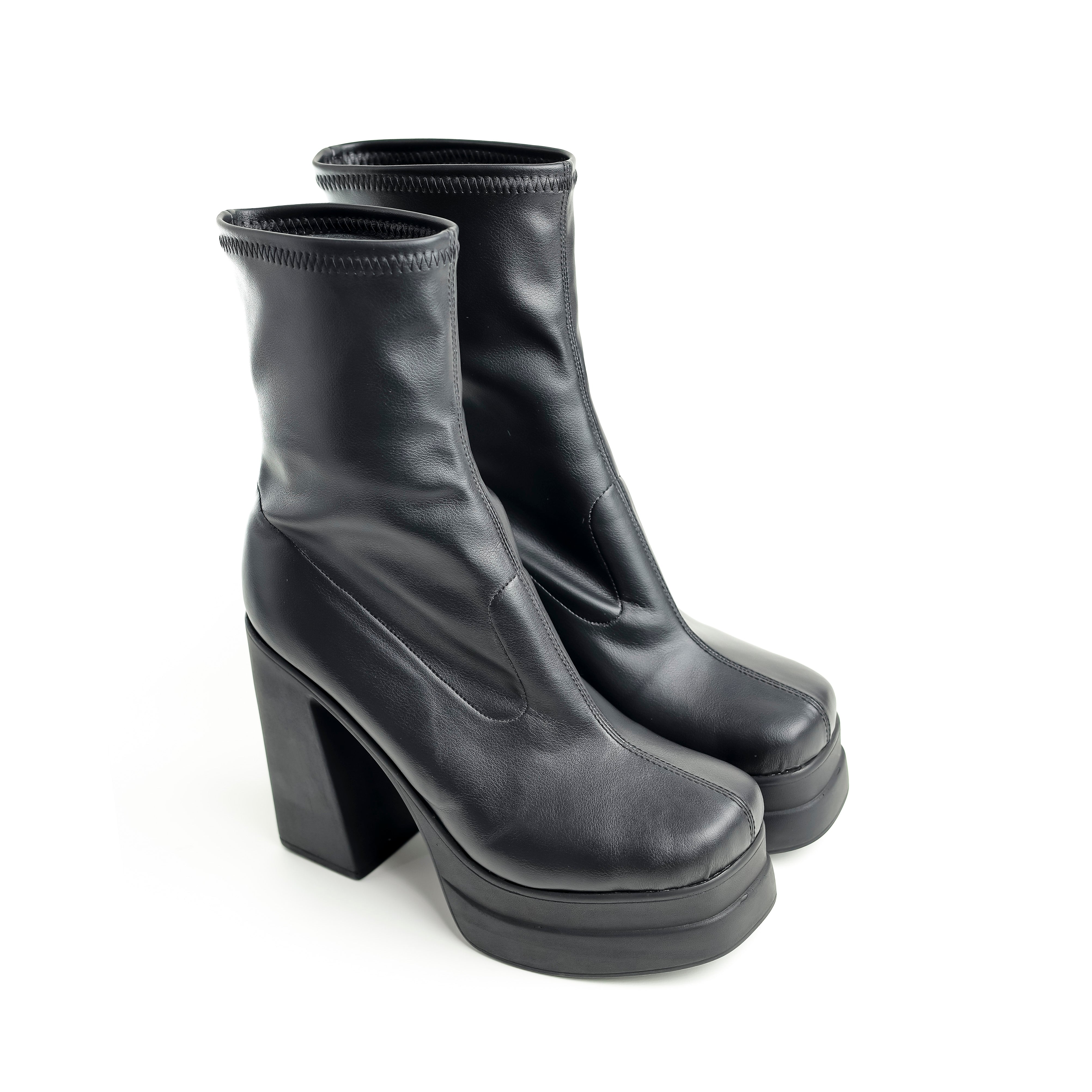 Sculpted Ankle Black
