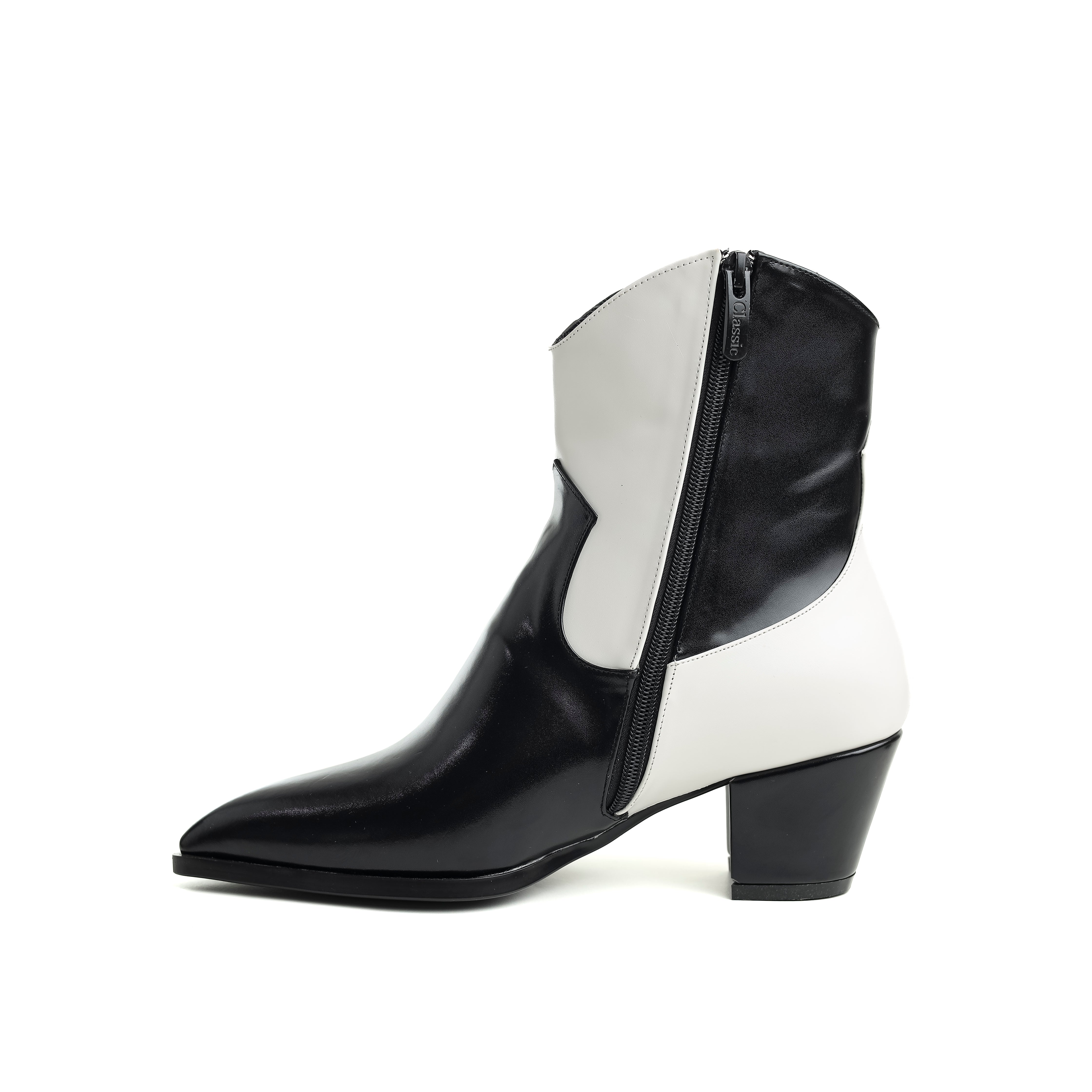 Urban Cowboy Black&White