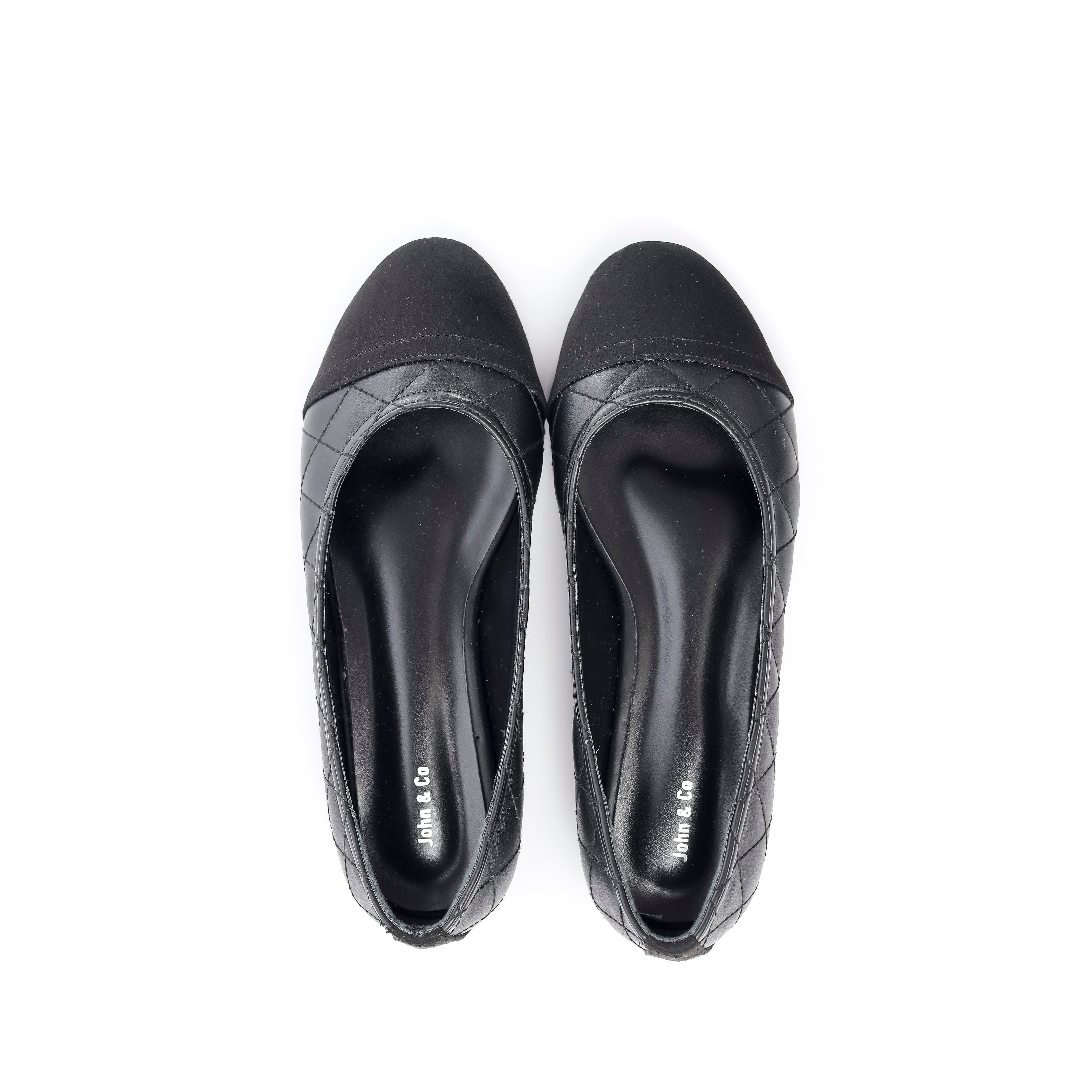 Luxury Stitch Flats Black