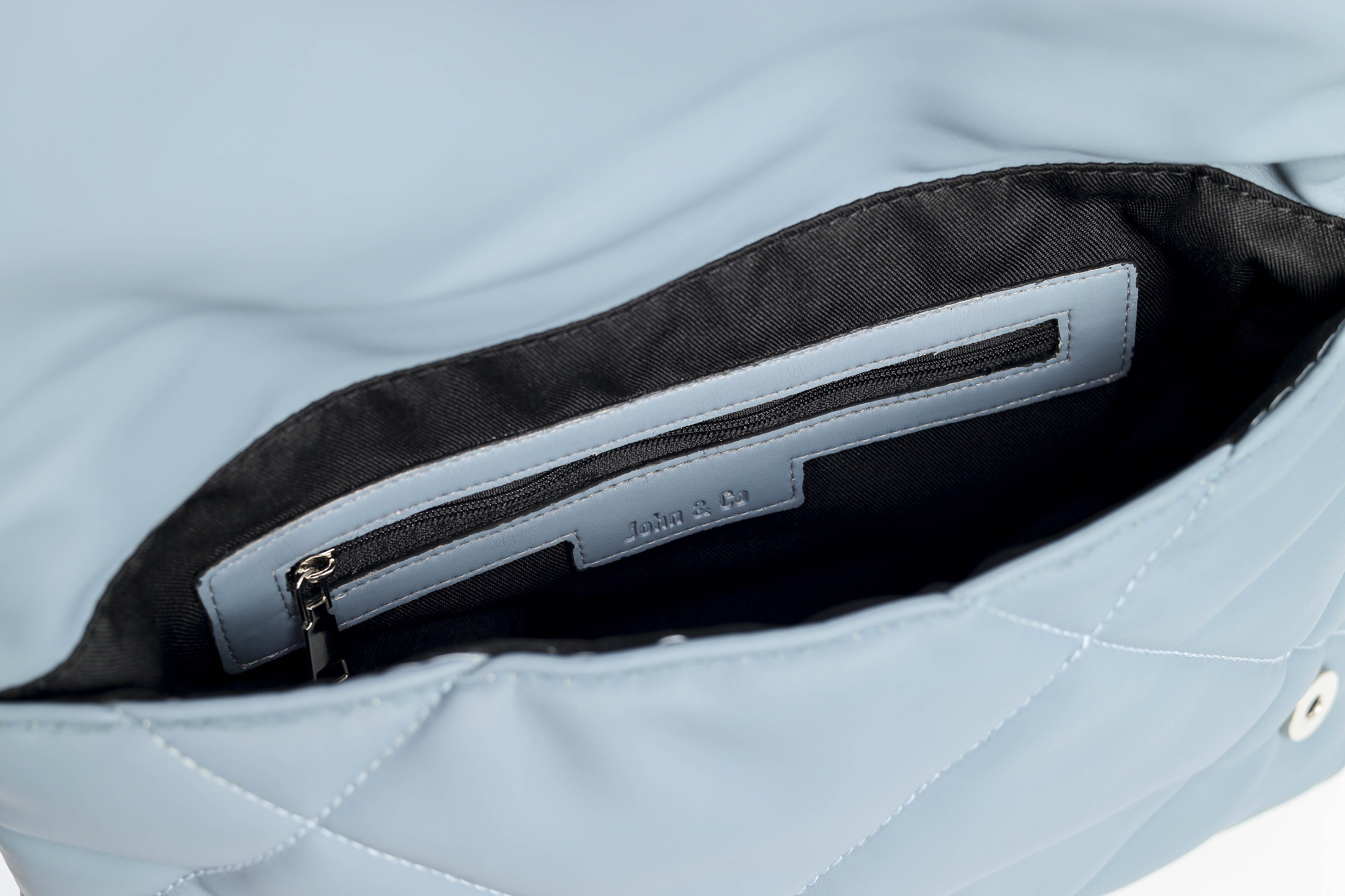 Azure chain bag Light blue