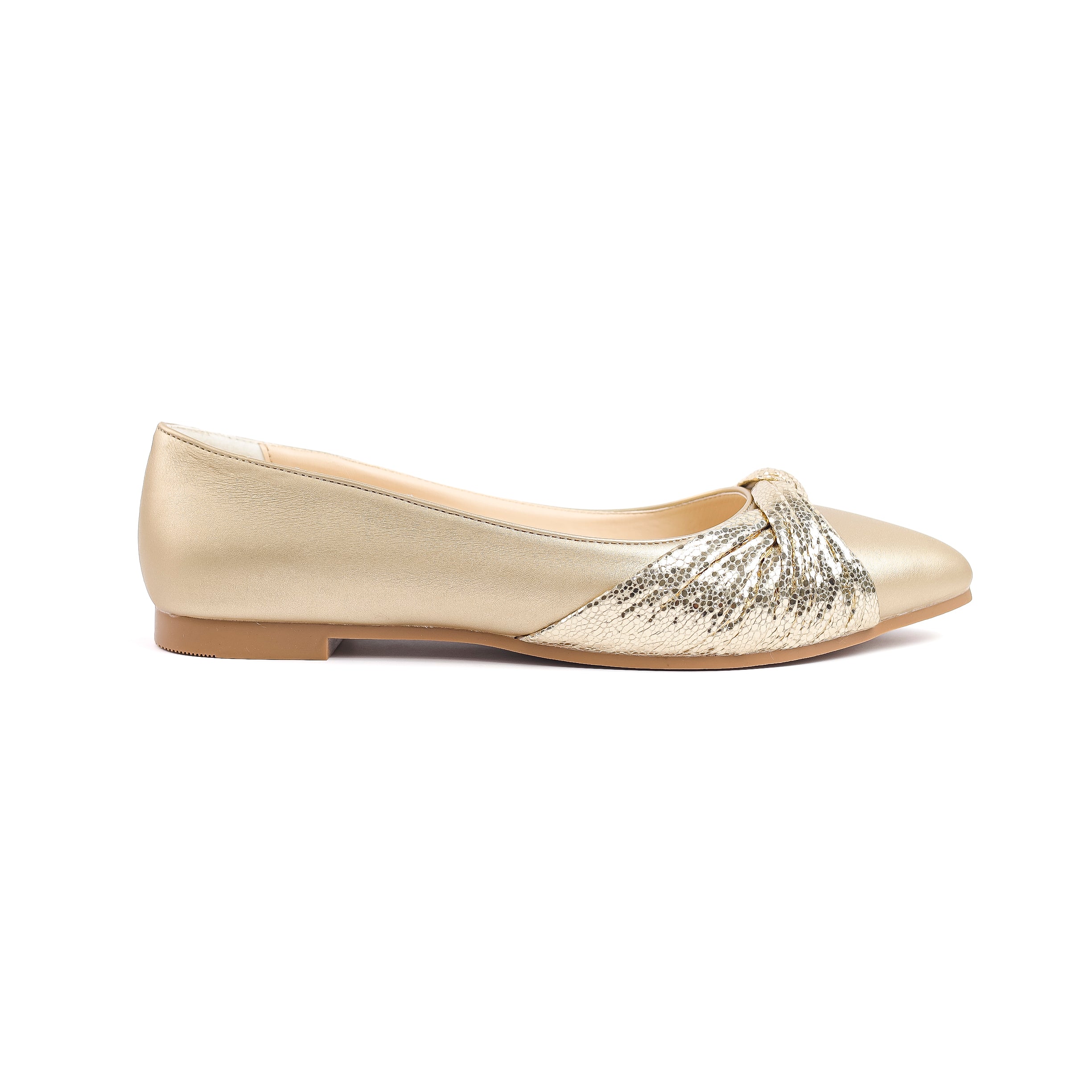 Sophisticated Knotted Evening Gold