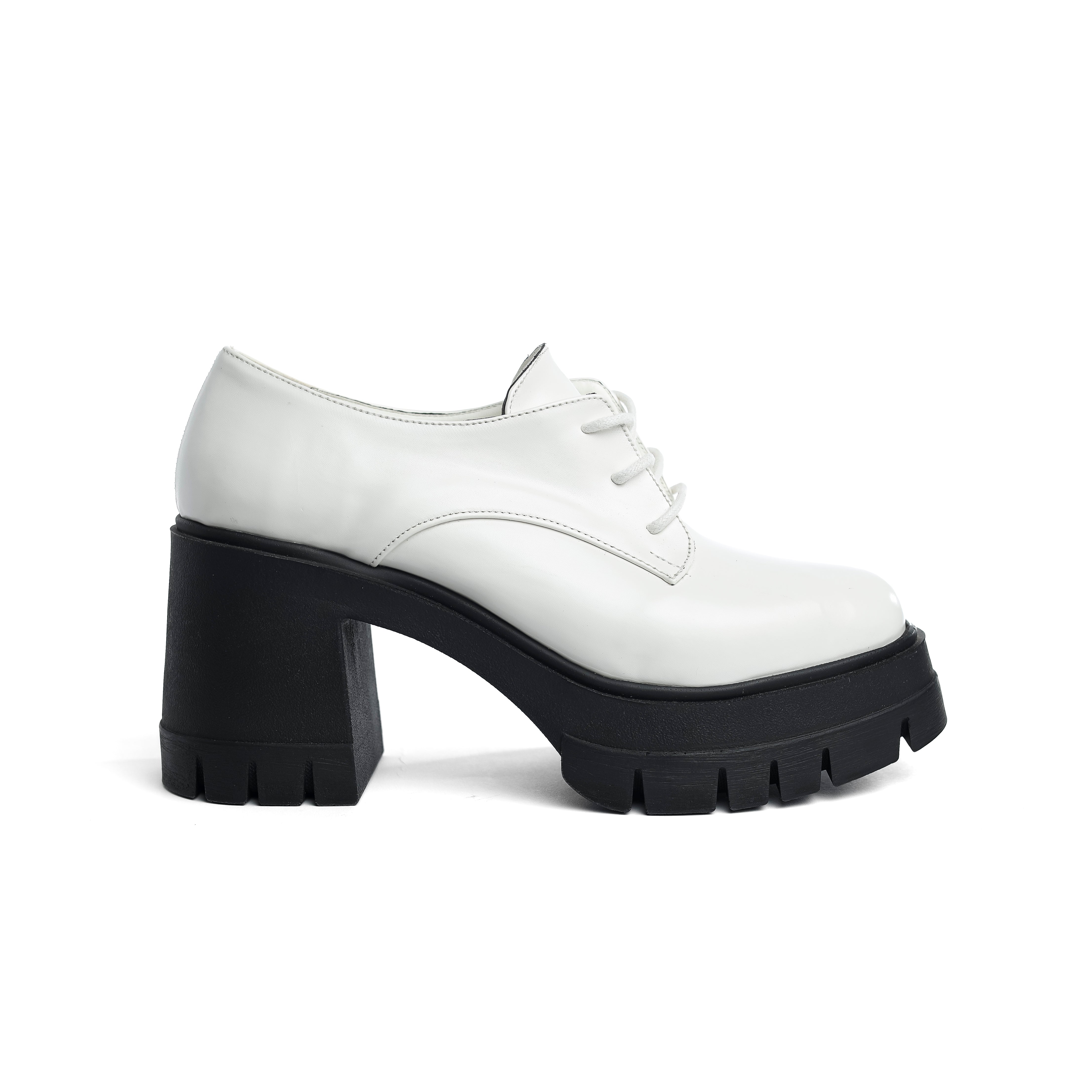 Trailblazer Platforms White/black