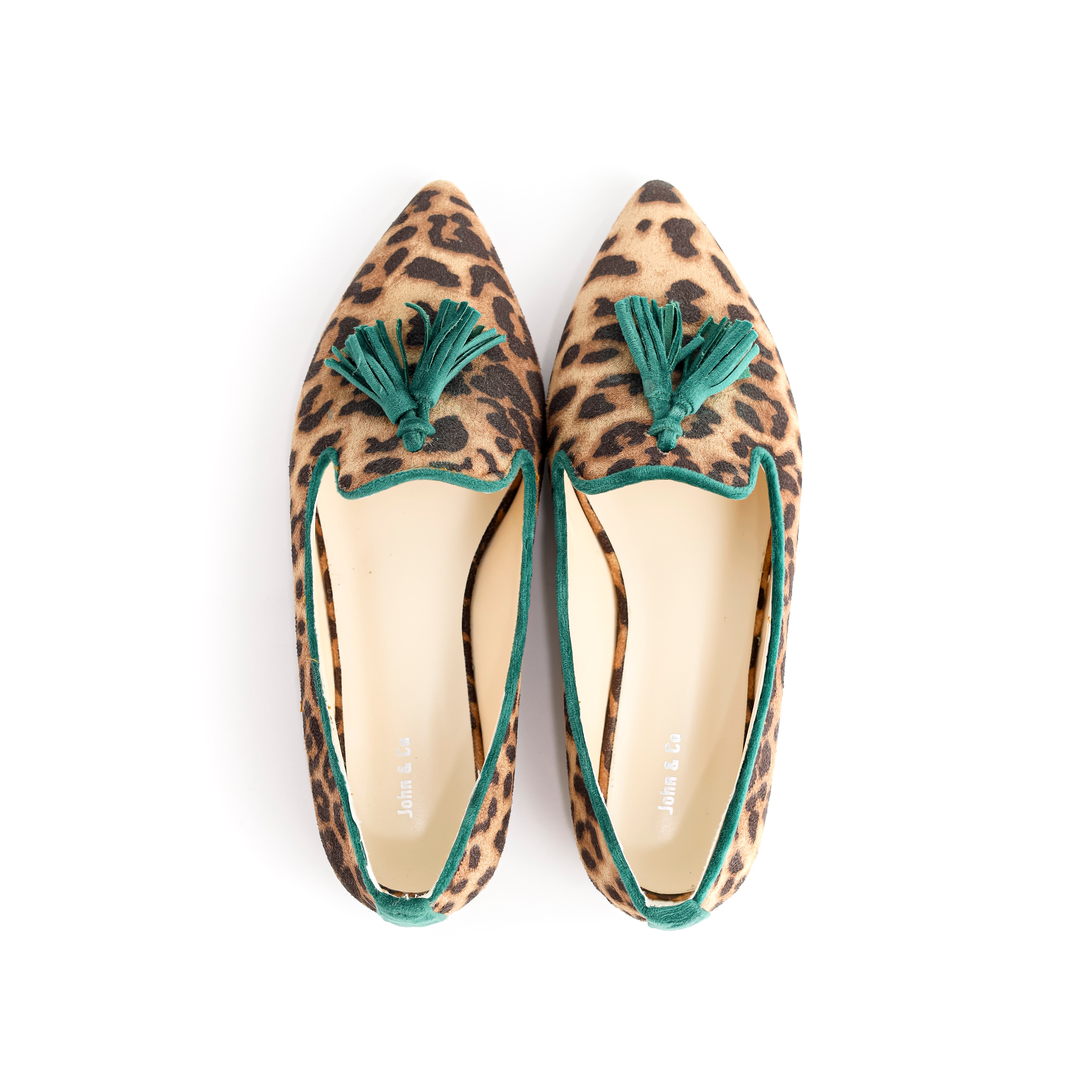 Wild Charm Loafers Brown
