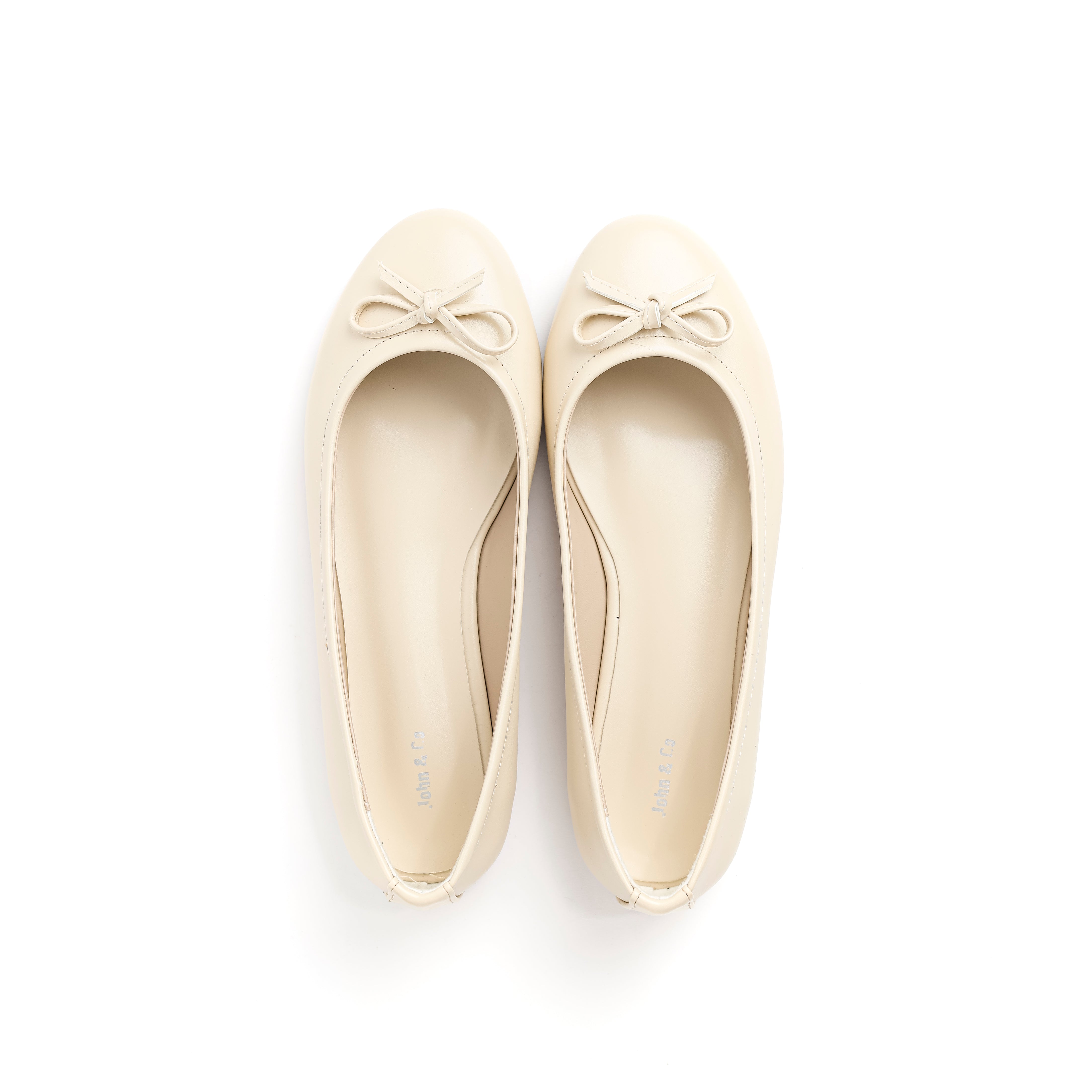 Whisper Bow Flats Off white