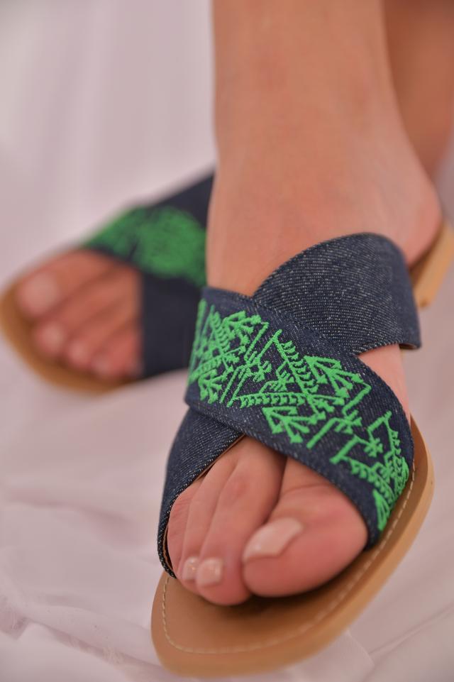 Bedouin Breeze Slippers Green