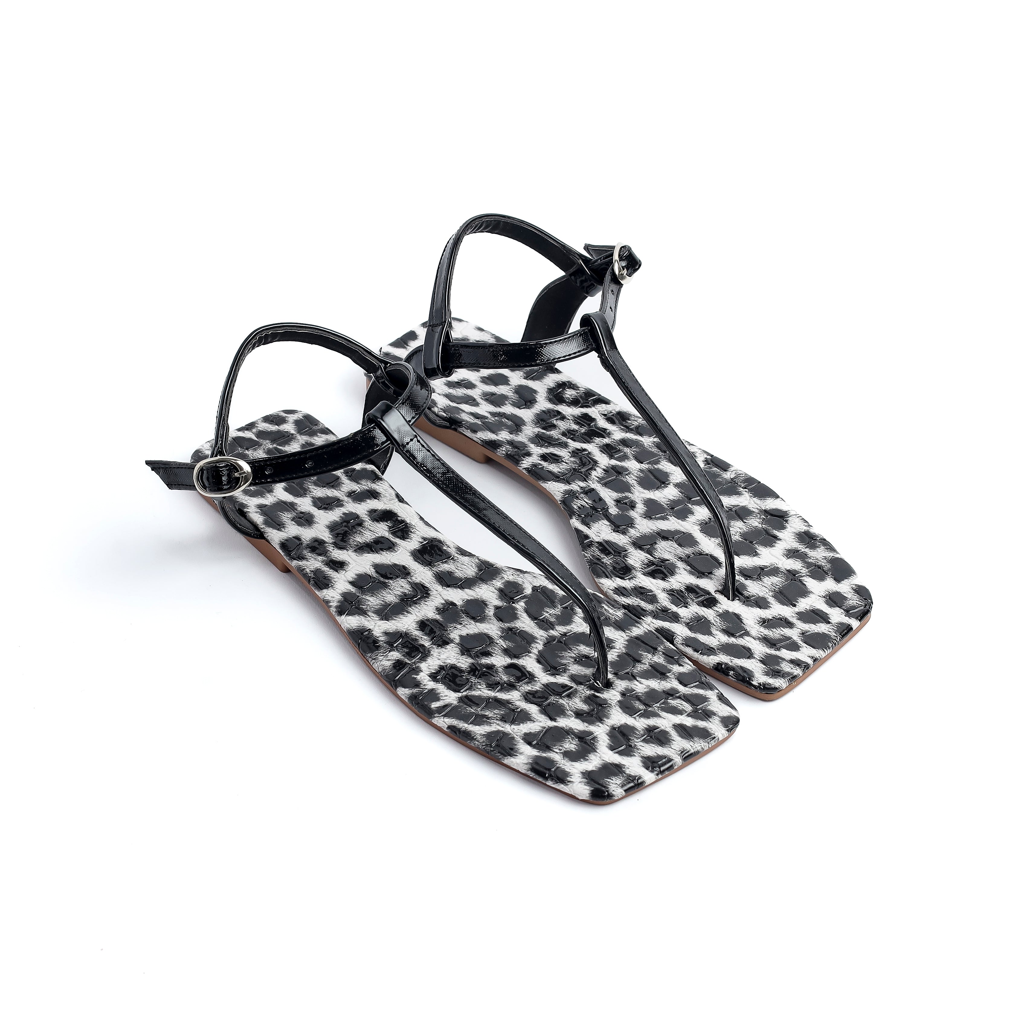 Zora Tiger Black