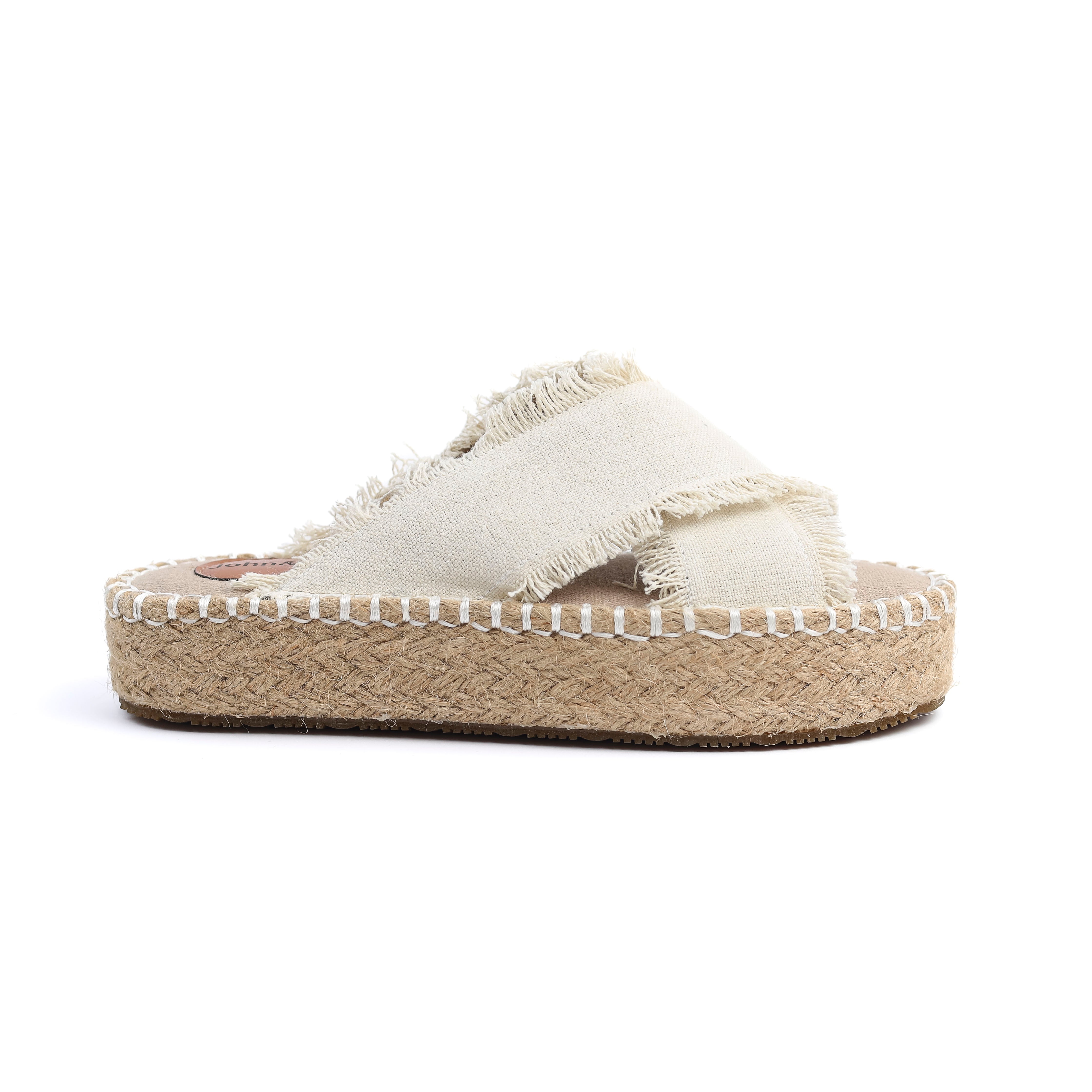 Breezy Slippers Beige