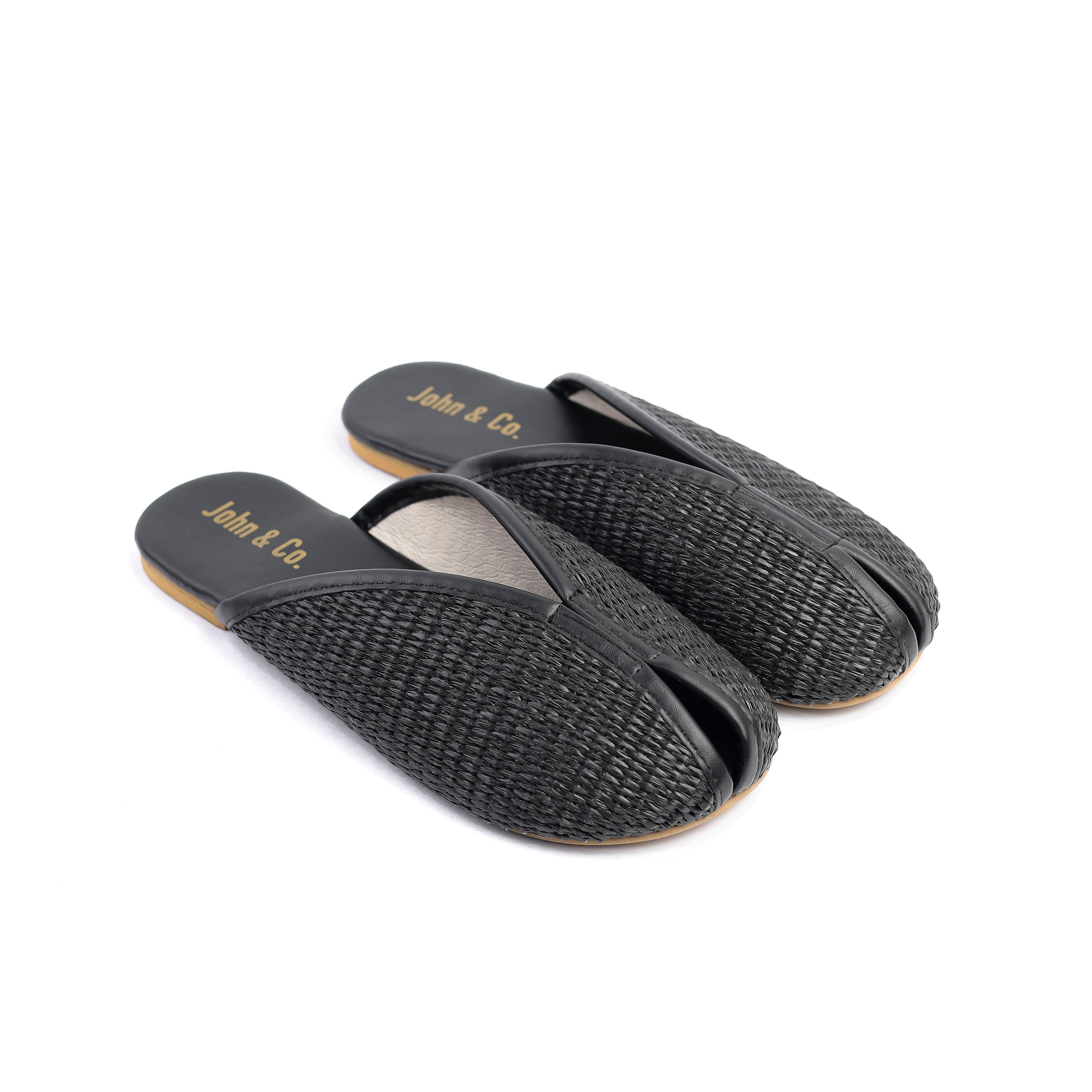 Eclipse Slippers Black