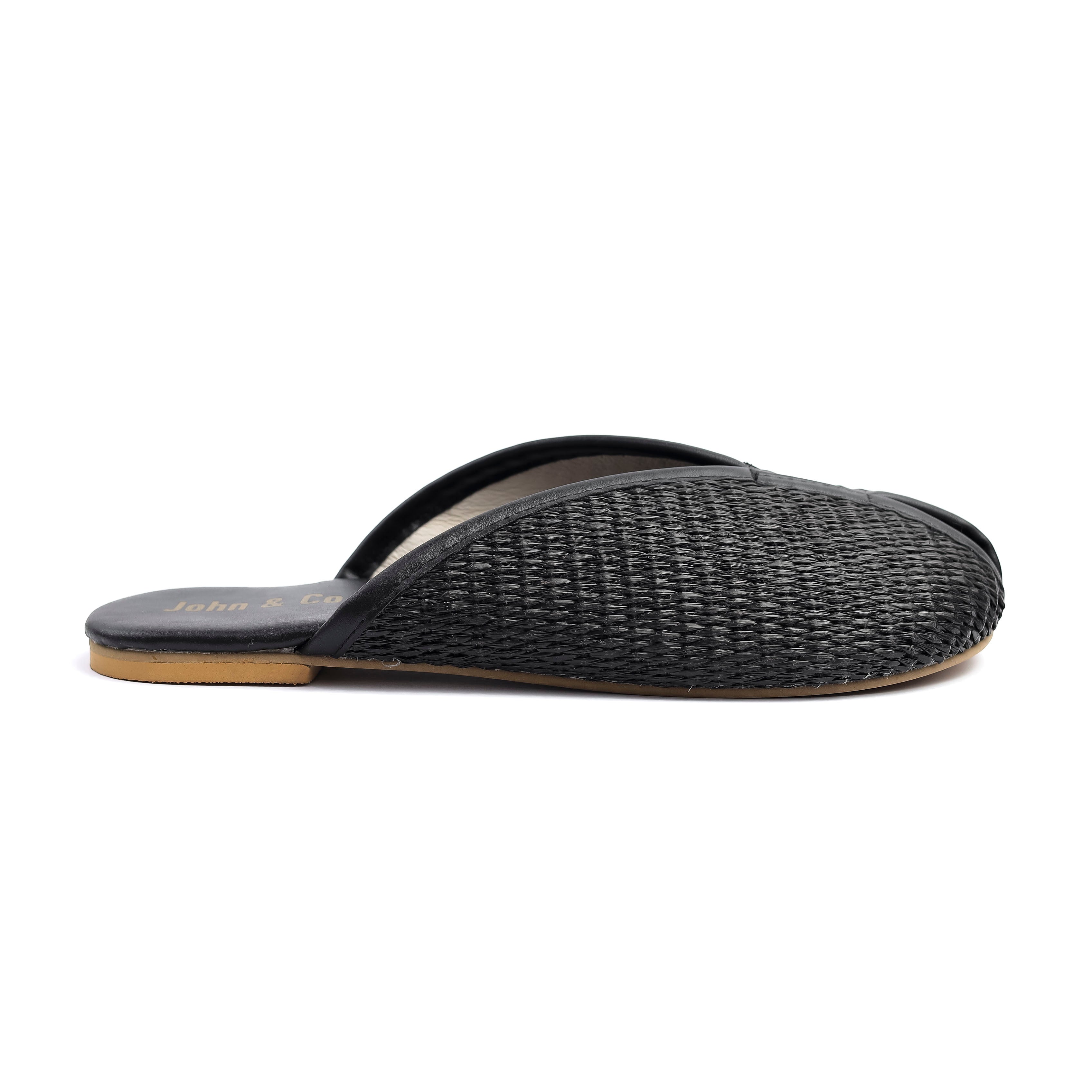 Eclipse Slippers Black