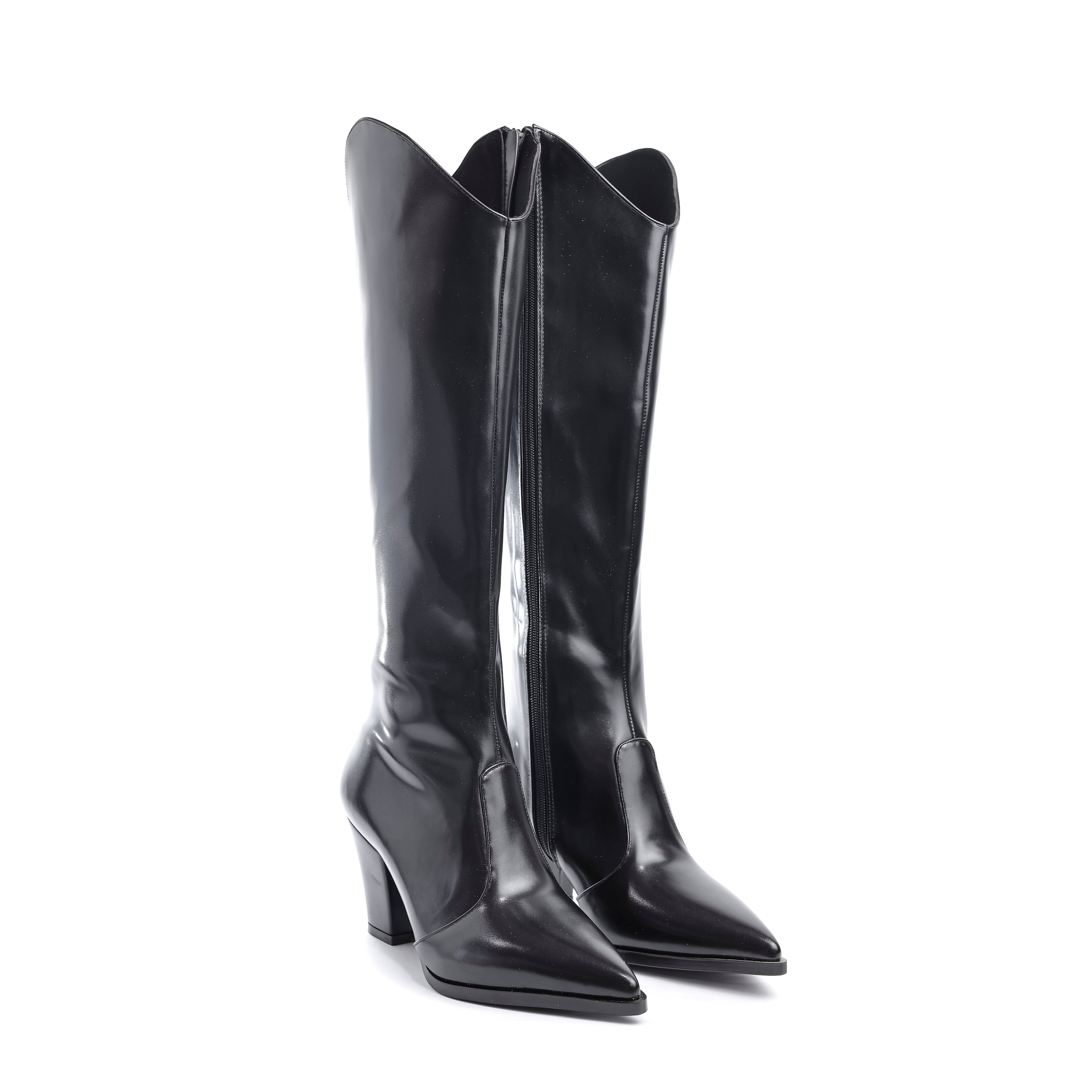 Pointed-Toe Western Boots Black