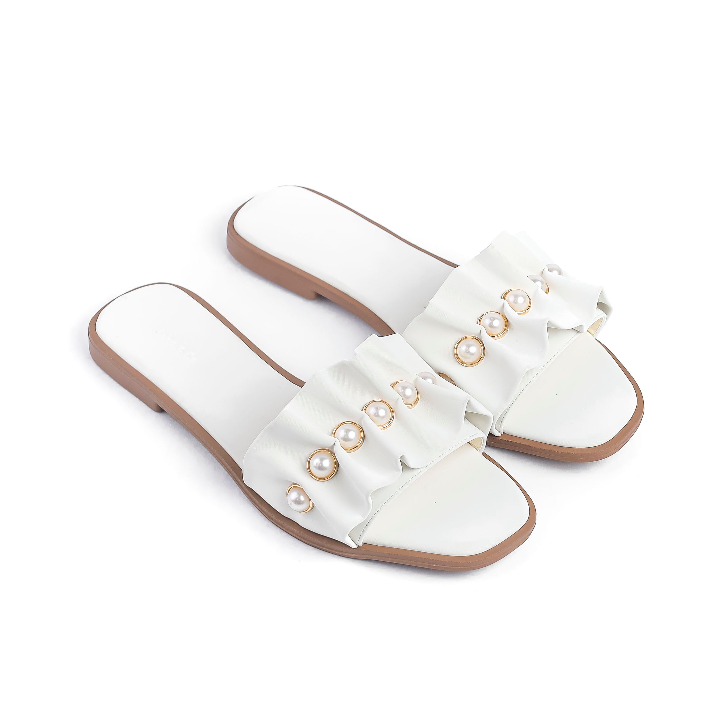 Perle White