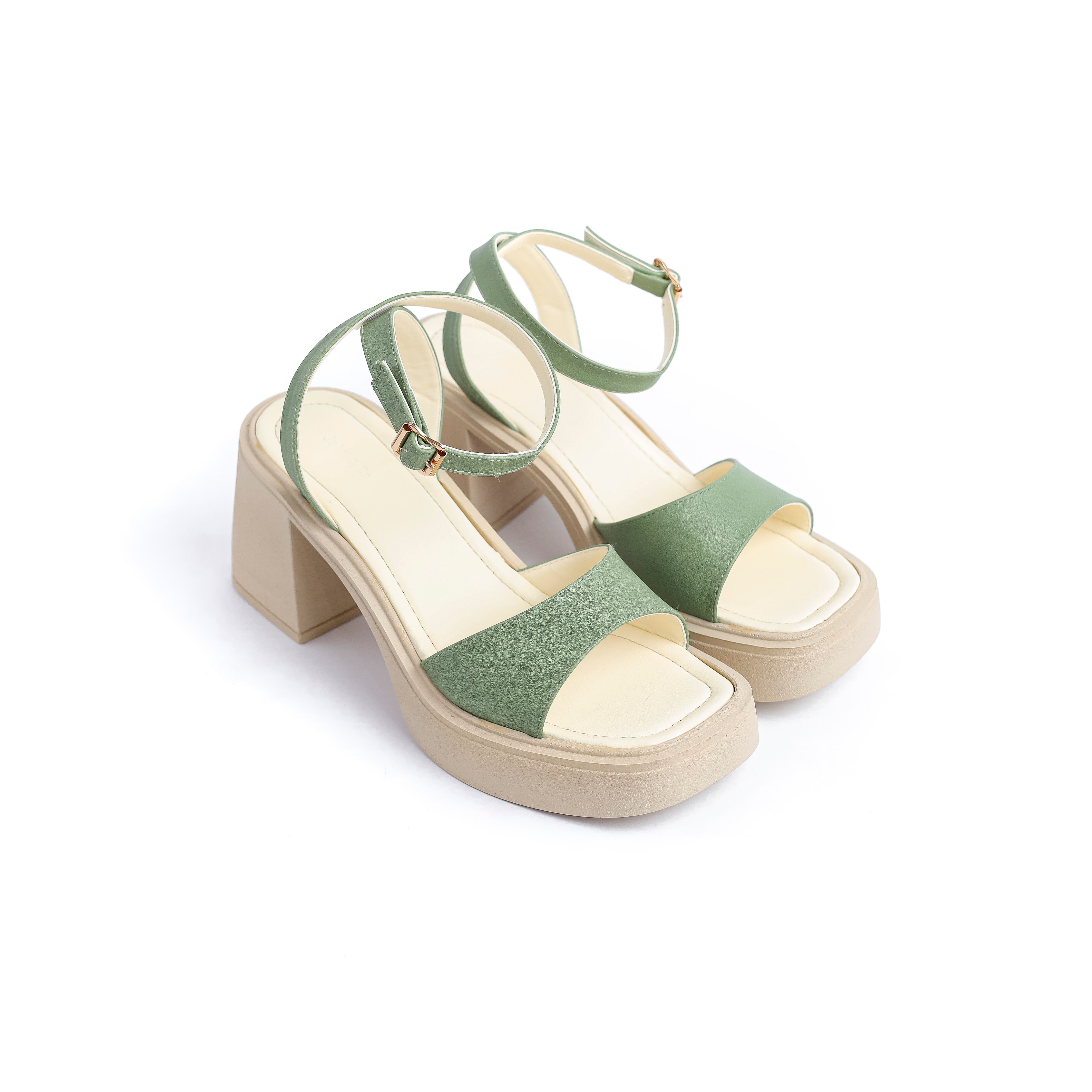 Mae Mint green