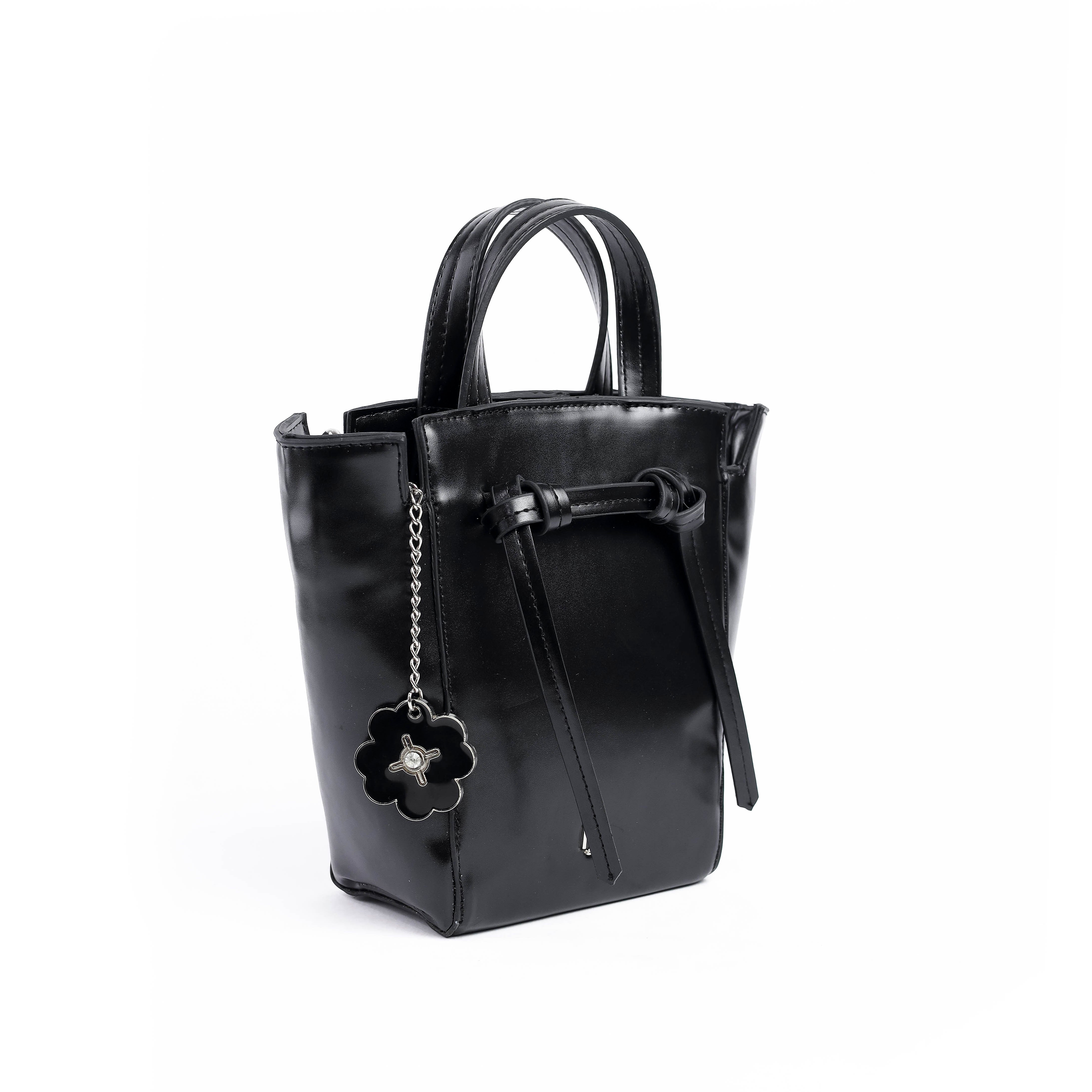 The Manon Black