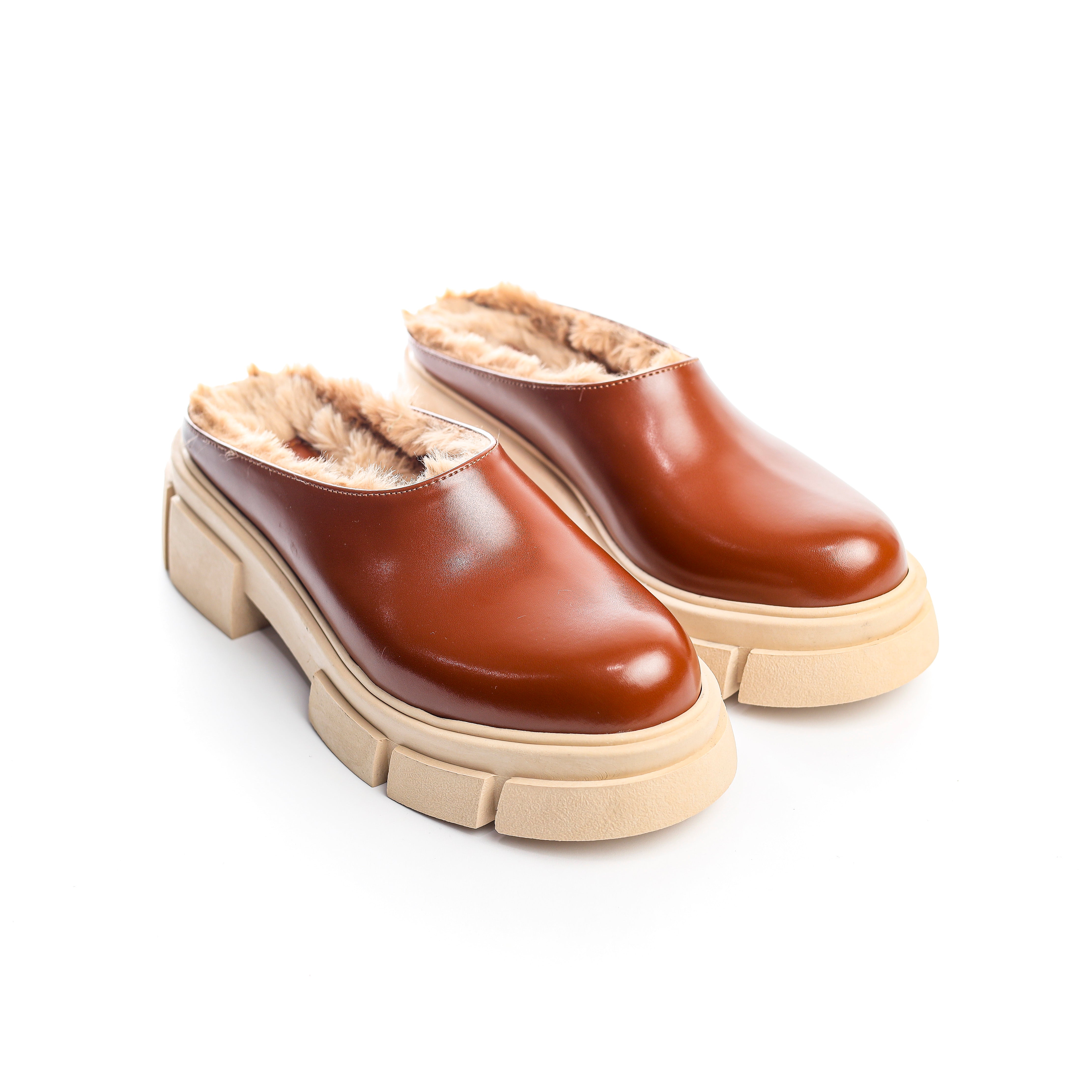 Warmth Luxe Clogs