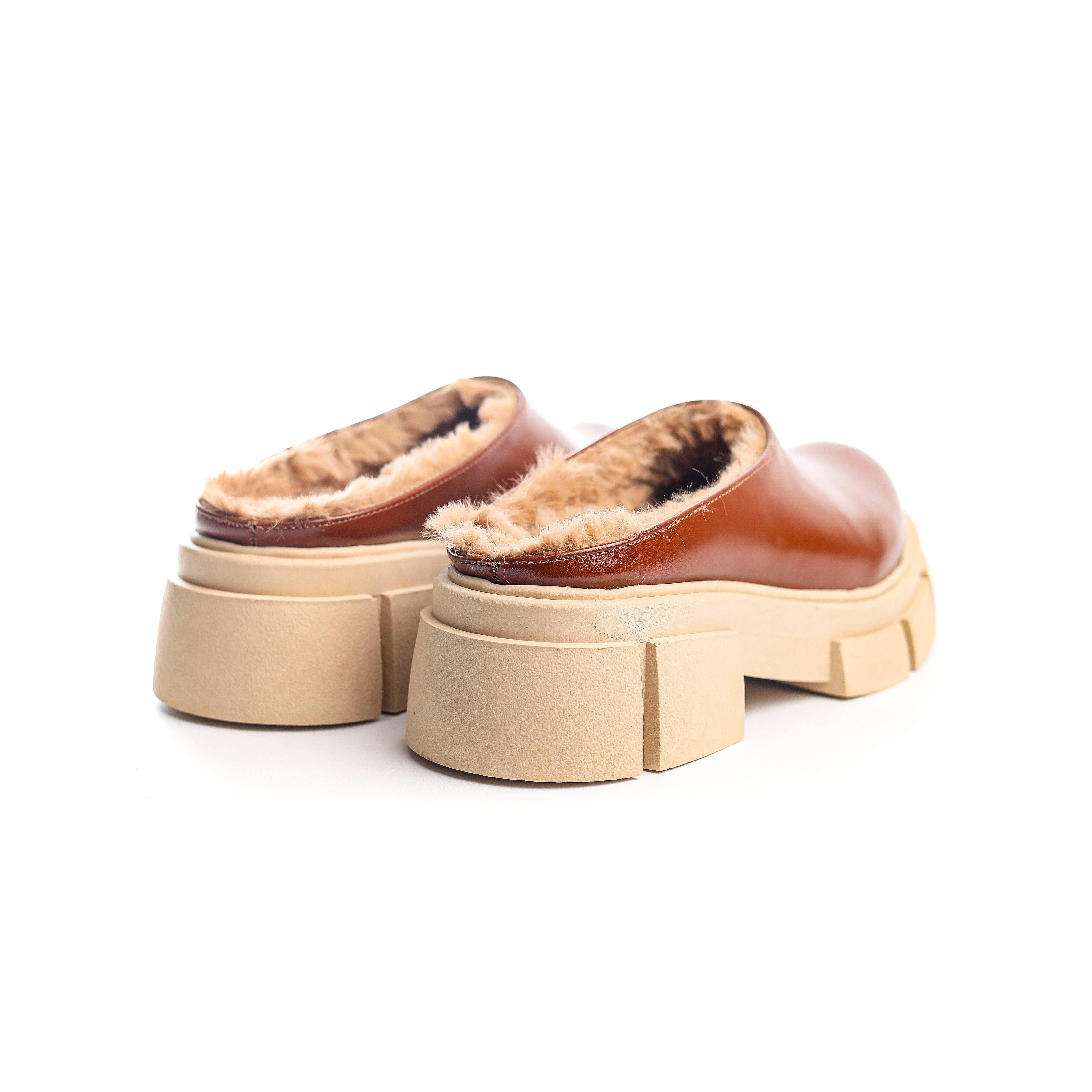 Warmth Luxe Clogs