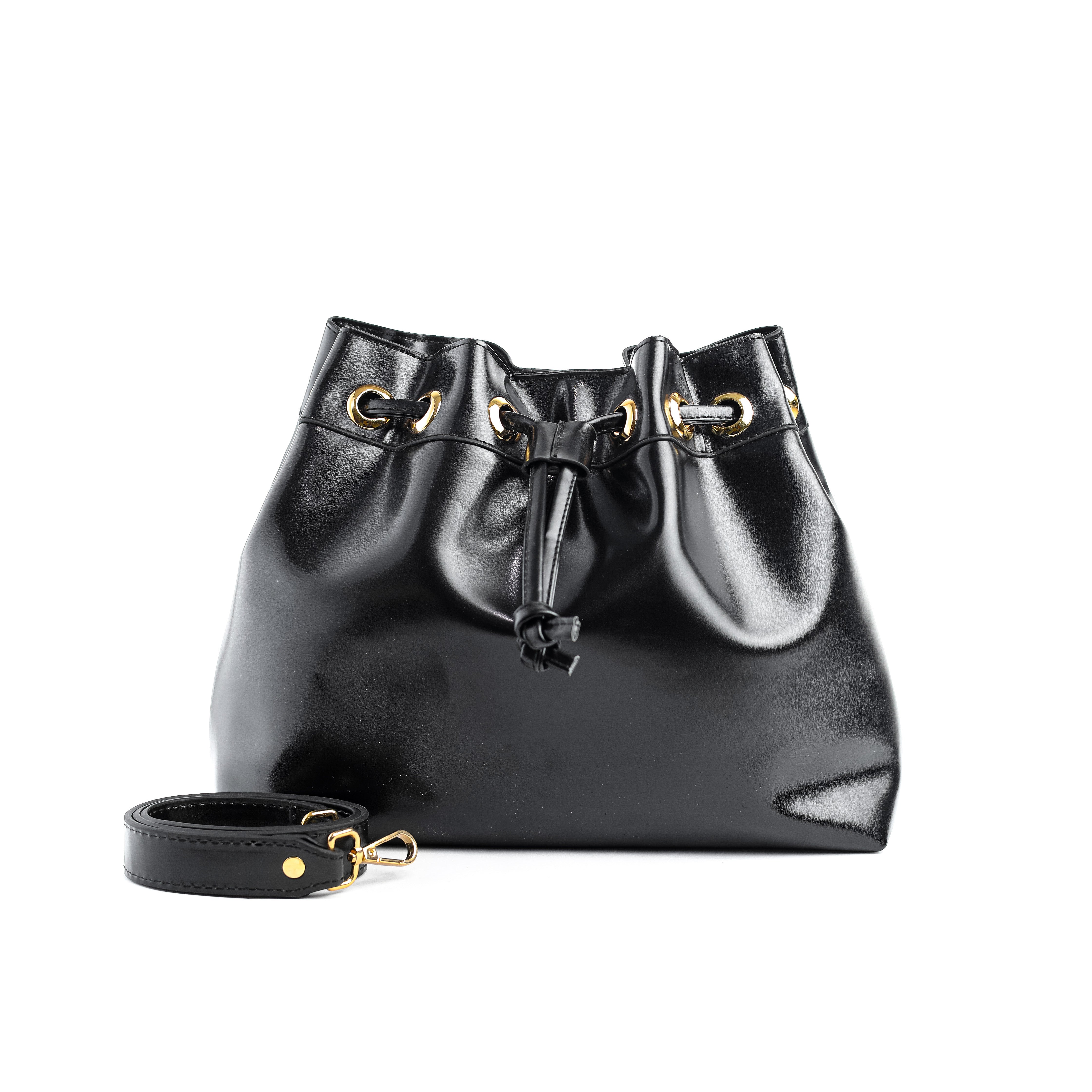 Vintage-Inspired Leather Bucket Bag "Black"